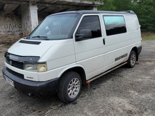 Білий Фольксваген Transporter, об'ємом двигуна 1.9 л та пробігом 300 тис. км за 3750 $, фото 1 на Automoto.ua