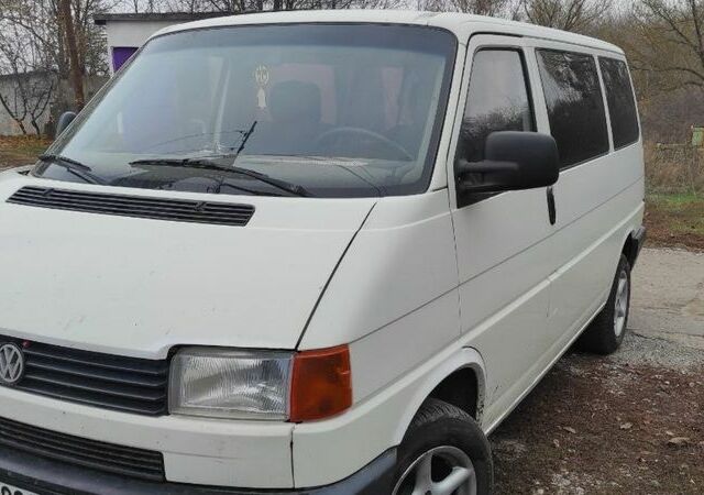 Белый Фольксваген Transporter, объемом двигателя 1.9 л и пробегом 430 тыс. км за 4400 $, фото 1 на Automoto.ua