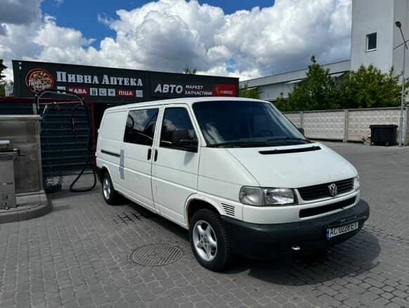 Білий Фольксваген Transporter, об'ємом двигуна 1.9 л та пробігом 310 тис. км за 5500 $, фото 1 на Automoto.ua