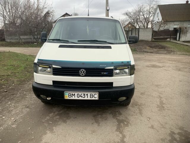 Белый Фольксваген Transporter, объемом двигателя 2.5 л и пробегом 400 тыс. км за 6700 $, фото 1 на Automoto.ua
