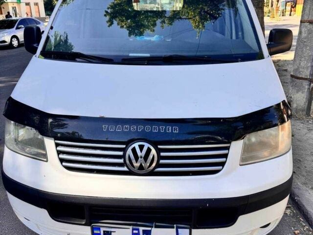 Белый Фольксваген Transporter, объемом двигателя 2.5 л и пробегом 395 тыс. км за 8500 $, фото 1 на Automoto.ua
