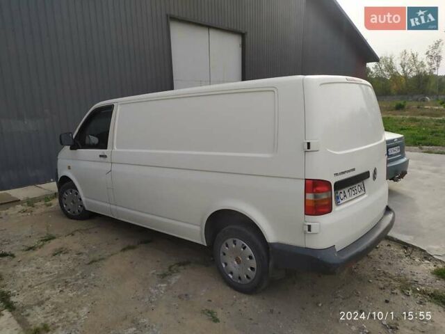 Білий Фольксваген Transporter, об'ємом двигуна 1.9 л та пробігом 296 тис. км за 7200 $, фото 1 на Automoto.ua