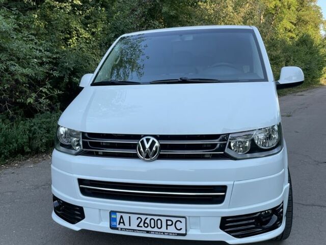 Белый Фольксваген Transporter, объемом двигателя 2.5 л и пробегом 200 тыс. км за 12300 $, фото 1 на Automoto.ua