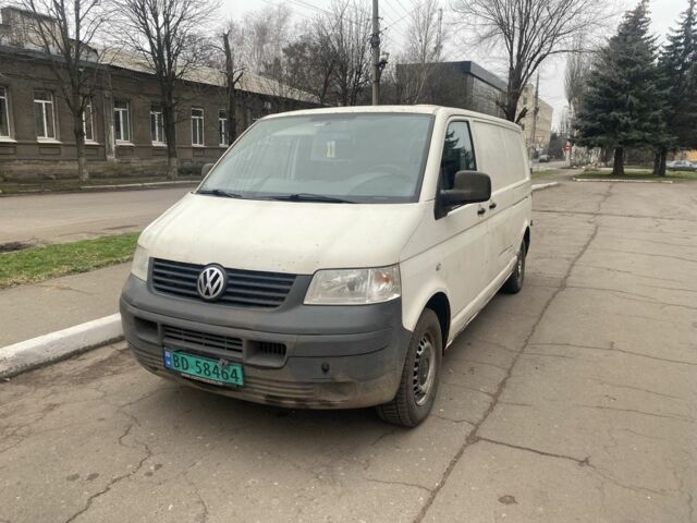 Білий Фольксваген Transporter, об'ємом двигуна 2.5 л та пробігом 301 тис. км за 4600 $, фото 1 на Automoto.ua