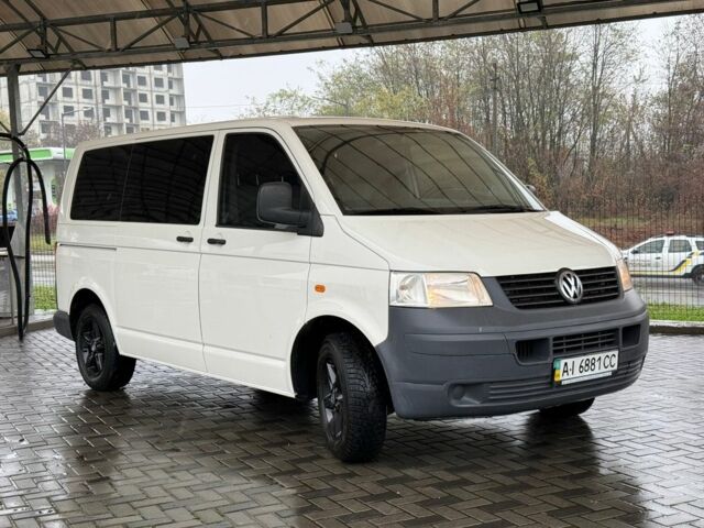 Білий Фольксваген Transporter, об'ємом двигуна 1.9 л та пробігом 189 тис. км за 10000 $, фото 1 на Automoto.ua