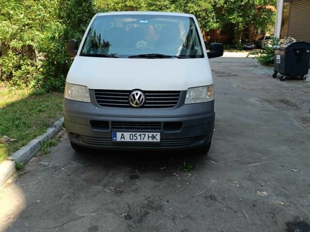 Білий Фольксваген Transporter, об'ємом двигуна 1.9 л та пробігом 500 тис. км за 4985 $, фото 1 на Automoto.ua