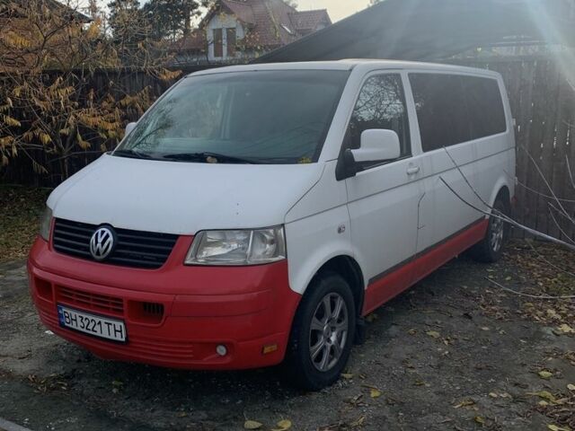 Білий Фольксваген Transporter, об'ємом двигуна 2.5 л та пробігом 467 тис. км за 8000 $, фото 1 на Automoto.ua