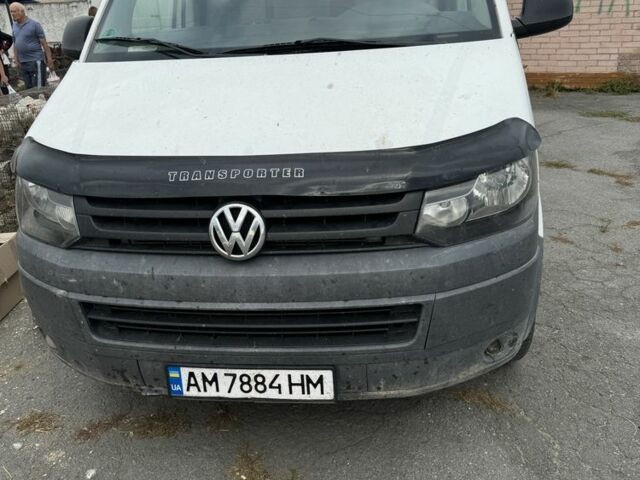 Белый Фольксваген Transporter, объемом двигателя 2 л и пробегом 446 тыс. км за 8700 $, фото 1 на Automoto.ua
