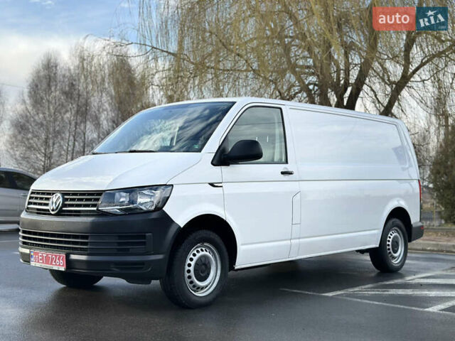 Белый Фольксваген Transporter, объемом двигателя 0 л и пробегом 206 тыс. км за 15600 $, фото 1 на Automoto.ua