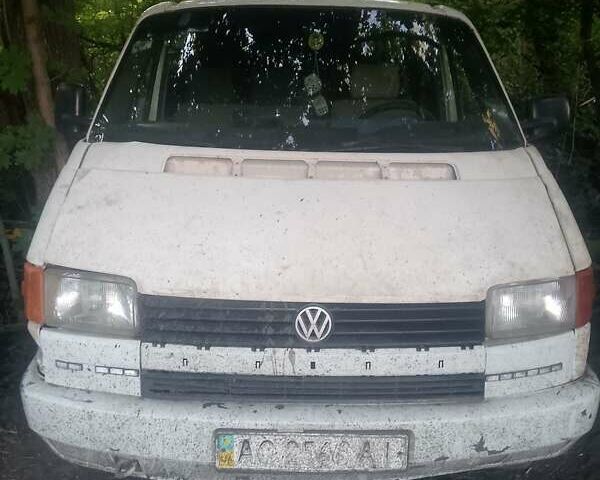 Белый Фольксваген Transporter, объемом двигателя 0 л и пробегом 123 тыс. км за 1500 $, фото 1 на Automoto.ua