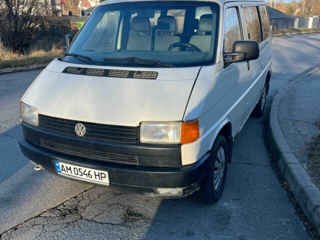 Белый Фольксваген Transporter, объемом двигателя 1.9 л и пробегом 581 тыс. км за 3500 $, фото 1 на Automoto.ua