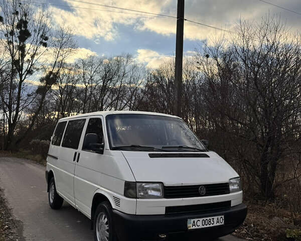 Белый Фольксваген Transporter, объемом двигателя 1.9 л и пробегом 100 тыс. км за 4950 $, фото 1 на Automoto.ua