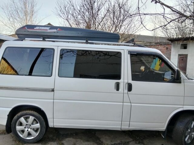 Белый Фольксваген Transporter, объемом двигателя 2.5 л и пробегом 365 тыс. км за 6200 $, фото 1 на Automoto.ua