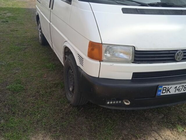 Білий Фольксваген Transporter, об'ємом двигуна 0 л та пробігом 350 тис. км за 4968 $, фото 1 на Automoto.ua