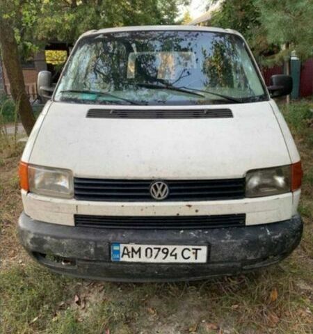 Белый Фольксваген Transporter, объемом двигателя 1.9 л и пробегом 1000 тыс. км за 3500 $, фото 1 на Automoto.ua
