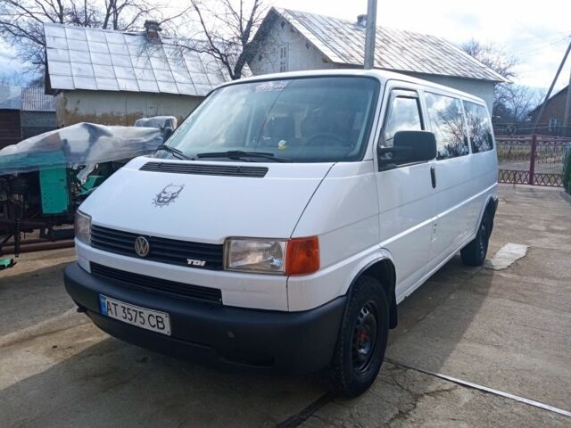 Белый Фольксваген Transporter, объемом двигателя 1.9 л и пробегом 400 тыс. км за 6200 $, фото 1 на Automoto.ua