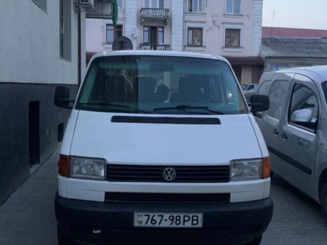 Білий Фольксваген Transporter, об'ємом двигуна 1.9 л та пробігом 450 тис. км за 3800 $, фото 1 на Automoto.ua