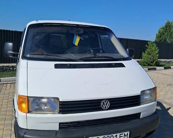 Белый Фольксваген Transporter, объемом двигателя 2.37 л и пробегом 514 тыс. км за 4050 $, фото 1 на Automoto.ua