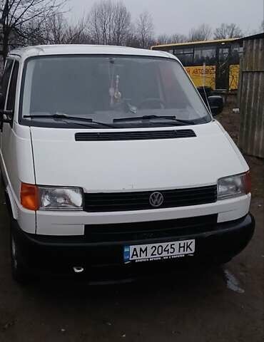 Белый Фольксваген Transporter, объемом двигателя 1.9 л и пробегом 354 тыс. км за 5000 $, фото 1 на Automoto.ua
