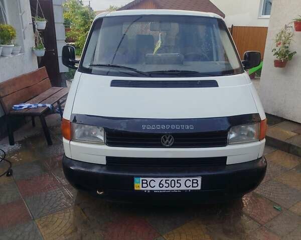 Белый Фольксваген Transporter, объемом двигателя 1.9 л и пробегом 355 тыс. км за 4500 $, фото 1 на Automoto.ua