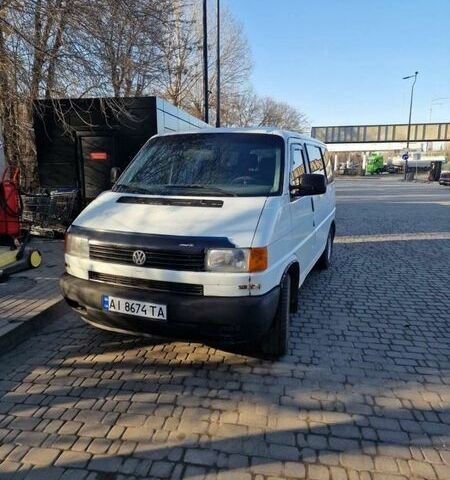 Білий Фольксваген Transporter, об'ємом двигуна 2.46 л та пробігом 400 тис. км за 4800 $, фото 1 на Automoto.ua