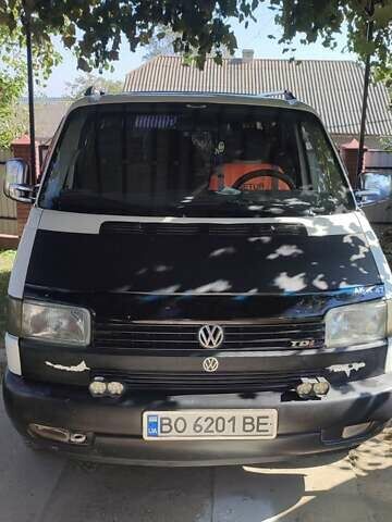 Білий Фольксваген Transporter, об'ємом двигуна 2.46 л та пробігом 406 тис. км за 6400 $, фото 1 на Automoto.ua