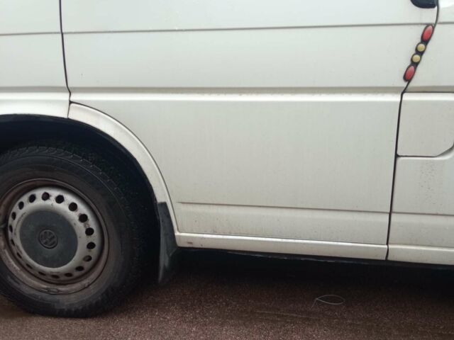 Білий Фольксваген Transporter, об'ємом двигуна 0 л та пробігом 347 тис. км за 5700 $, фото 1 на Automoto.ua