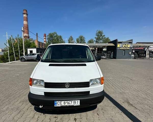 Белый Фольксваген Transporter, объемом двигателя 1.9 л и пробегом 490 тыс. км за 6498 $, фото 1 на Automoto.ua
