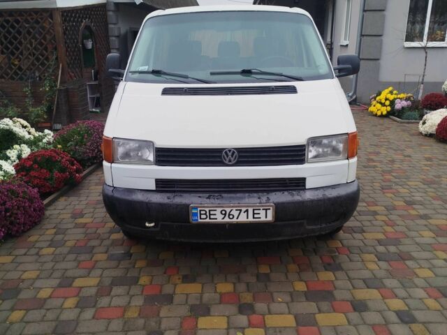 Белый Фольксваген Transporter, объемом двигателя 1.9 л и пробегом 370 тыс. км за 4900 $, фото 1 на Automoto.ua