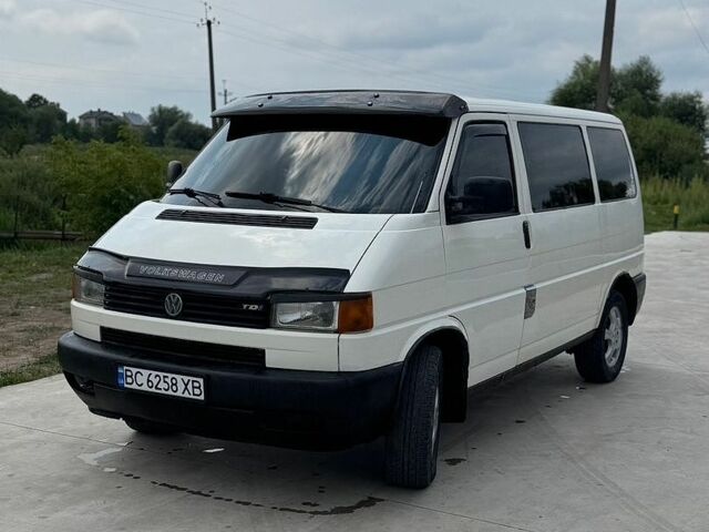 Білий Фольксваген Transporter, об'ємом двигуна 2.46 л та пробігом 544 тис. км за 5900 $, фото 1 на Automoto.ua