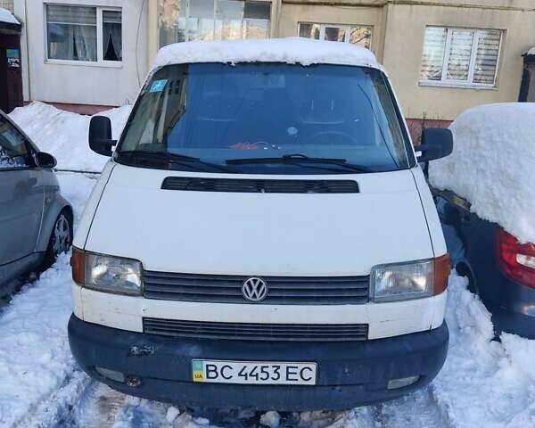 Белый Фольксваген Transporter, объемом двигателя 2.46 л и пробегом 383 тыс. км за 5200 $, фото 1 на Automoto.ua