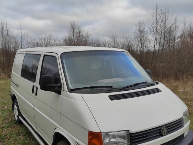 Белый Фольксваген Transporter, объемом двигателя 1.9 л и пробегом 370 тыс. км за 6200 $, фото 1 на Automoto.ua