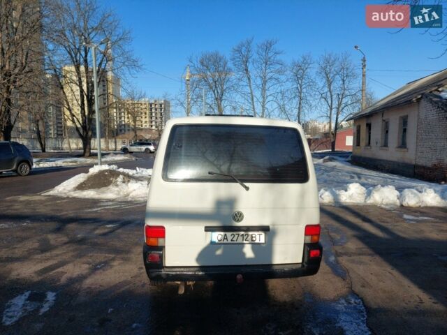 Білий Фольксваген Transporter, об'ємом двигуна 2.46 л та пробігом 588 тис. км за 6200 $, фото 1 на Automoto.ua
