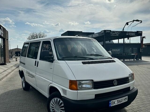 Білий Фольксваген Transporter, об'ємом двигуна 2.5 л та пробігом 510 тис. км за 5700 $, фото 1 на Automoto.ua