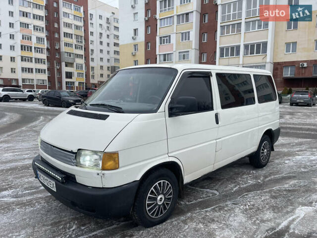 Білий Фольксваген Transporter, об'ємом двигуна 2.5 л та пробігом 414 тис. км за 5800 $, фото 1 на Automoto.ua