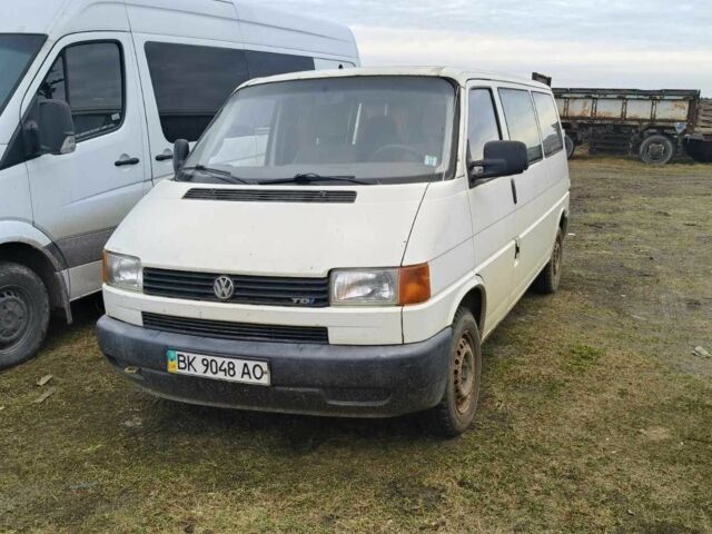 Белый Фольксваген Transporter, объемом двигателя 0 л и пробегом 320 тыс. км за 5000 $, фото 1 на Automoto.ua