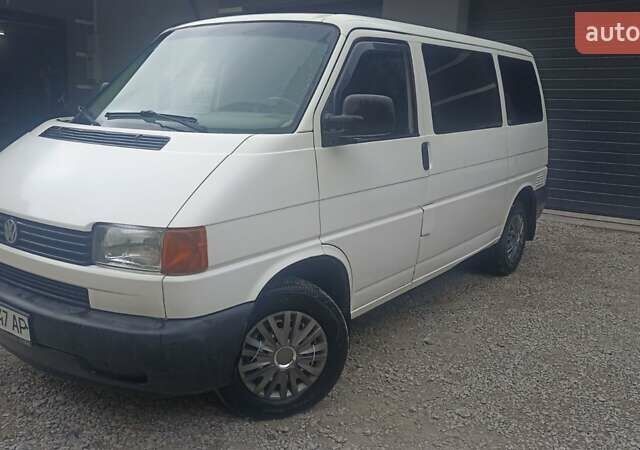 Білий Фольксваген Transporter, об'ємом двигуна 1.9 л та пробігом 466 тис. км за 4900 $, фото 1 на Automoto.ua