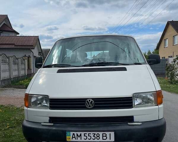 Білий Фольксваген Transporter, об'ємом двигуна 1.9 л та пробігом 180 тис. км за 5500 $, фото 1 на Automoto.ua