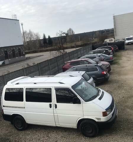 Білий Фольксваген Transporter, об'ємом двигуна 1.9 л та пробігом 280 тис. км за 5500 $, фото 1 на Automoto.ua