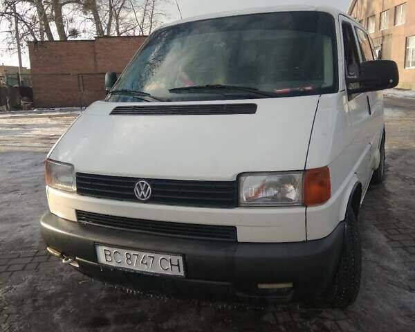 Белый Фольксваген Transporter, объемом двигателя 1.9 л и пробегом 930 тыс. км за 6000 $, фото 1 на Automoto.ua