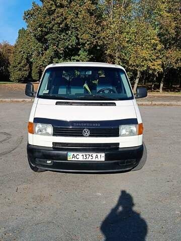 Белый Фольксваген Transporter, объемом двигателя 1.9 л и пробегом 414 тыс. км за 6400 $, фото 1 на Automoto.ua