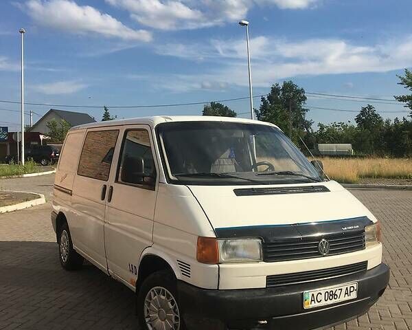 Белый Фольксваген Transporter, объемом двигателя 1.9 л и пробегом 290 тыс. км за 4999 $, фото 1 на Automoto.ua
