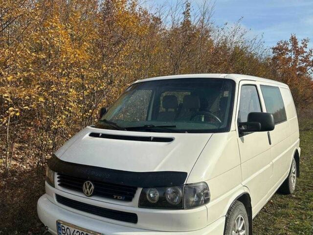 Белый Фольксваген Transporter, объемом двигателя 2.5 л и пробегом 400 тыс. км за 6500 $, фото 1 на Automoto.ua