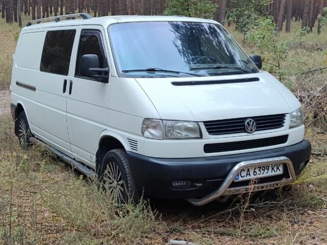 Белый Фольксваген Transporter, объемом двигателя 2.5 л и пробегом 428 тыс. км за 8709 $, фото 1 на Automoto.ua