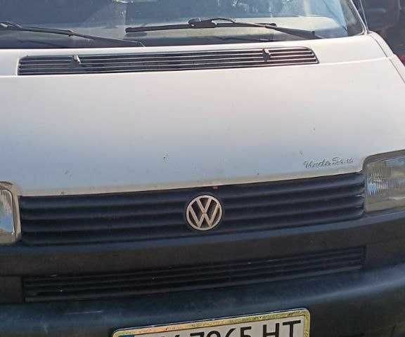 Белый Фольксваген Transporter, объемом двигателя 1.9 л и пробегом 220 тыс. км за 6800 $, фото 1 на Automoto.ua