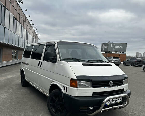 Белый Фольксваген Transporter, объемом двигателя 2.5 л и пробегом 515 тыс. км за 7200 $, фото 1 на Automoto.ua