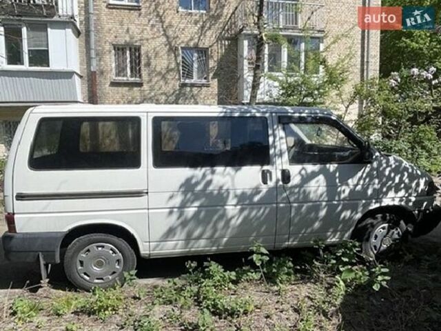 Белый Фольксваген Transporter, объемом двигателя 1.9 л и пробегом 290 тыс. км за 7500 $, фото 1 на Automoto.ua