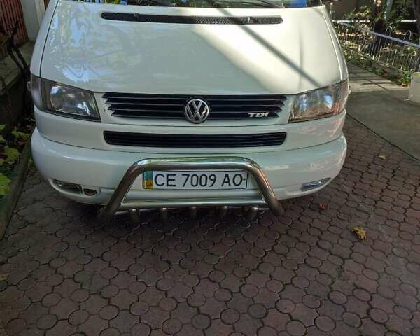 Білий Фольксваген Transporter, об'ємом двигуна 2.5 л та пробігом 297 тис. км за 10700 $, фото 1 на Automoto.ua