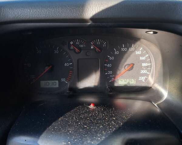 Белый Фольксваген Transporter, объемом двигателя 2.46 л и пробегом 472 тыс. км за 6500 $, фото 1 на Automoto.ua