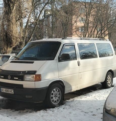 Белый Фольксваген Transporter, объемом двигателя 2.5 л и пробегом 475 тыс. км за 6600 $, фото 1 на Automoto.ua